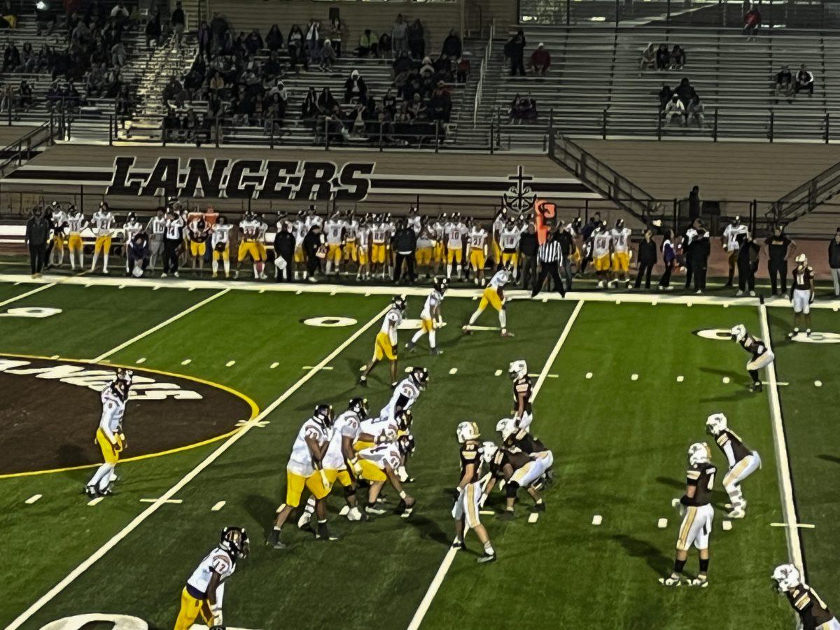 Lancers outlast Crusaders in thrilling Homecoming game