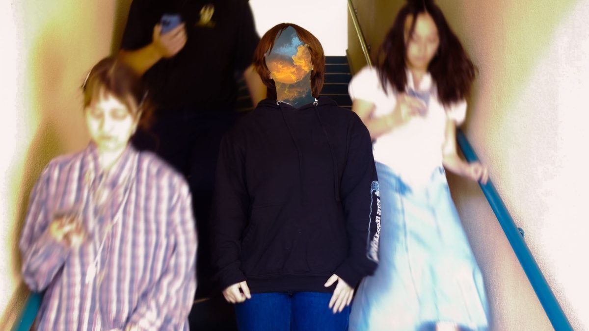 People ignore a person’s inner self for phones.